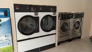 Self Laundry Room by Rita