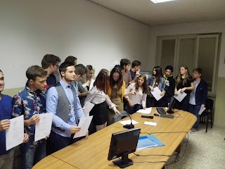 Istituto Scolastico Superiore Statale Serafino Riva