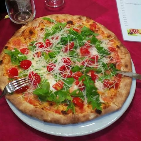 Pizzeria Da Ciro E Sapori Di Casa