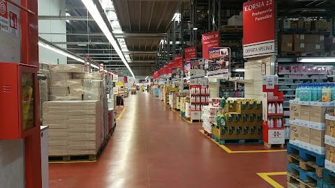 Docks Cash and Carry