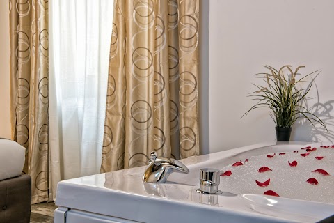 Navona Rooms with Jacuzzi