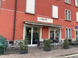 LAB.86food&coffe bar