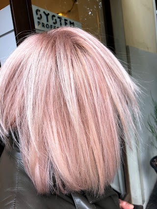 Parrucchiere Bleach Hair Salon Firenze Pino Raiano Extension e infoltimento capelli e ciglia