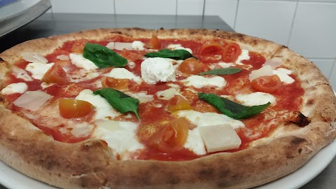 Stuzzico Pizzeria