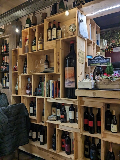 La Piccola Enoteca