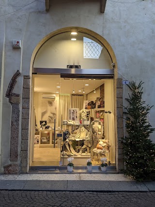 Hubert Gasser Boutiques