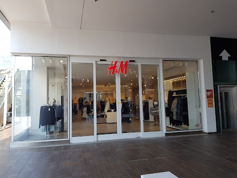 H&M