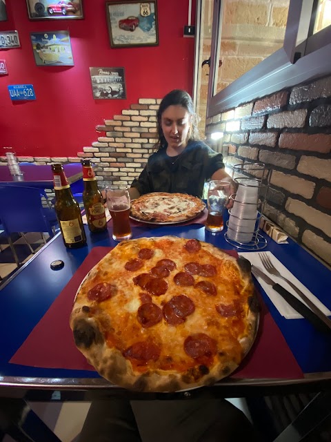 New Castle Pizzeria