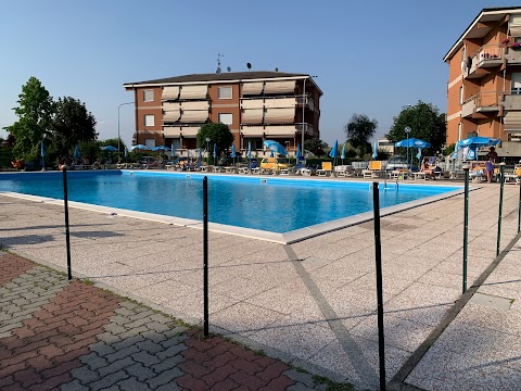 Piscina condominiale Orsa Maggiore