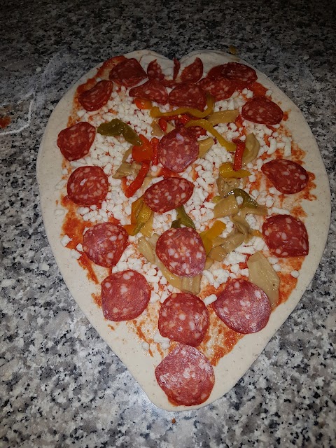 LA PIZZARELLA DI ESSA SALIM