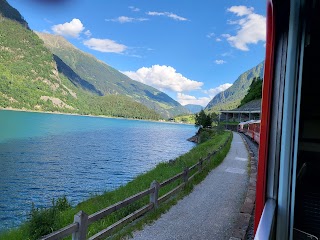 Ferrovia Retica Tirano - Bernina Express Statione fino