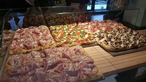 Il Fornaretto di Bartoleschi Michele pane dolci e pinsa romana