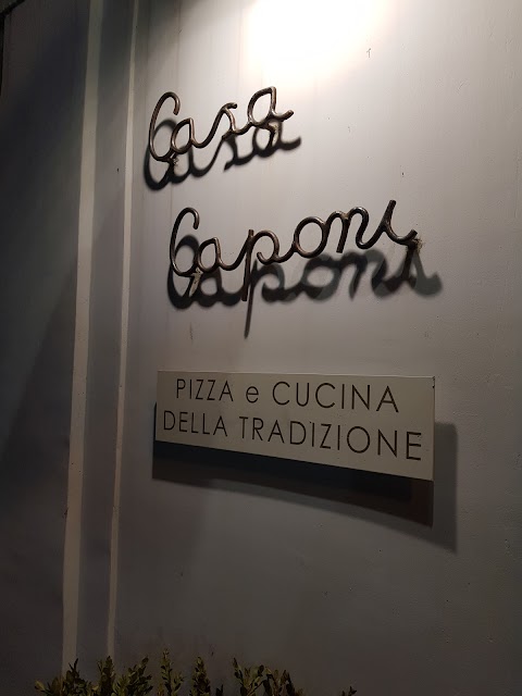 Casa Caponi, pizzeria con cucina.