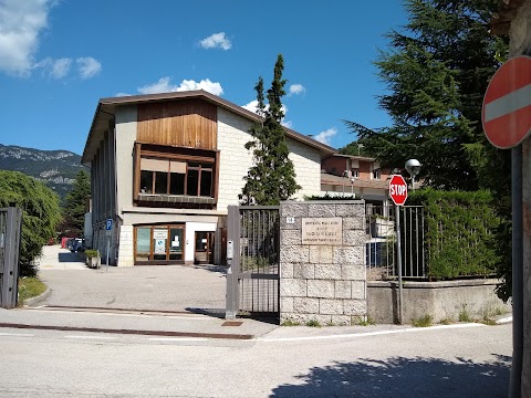 Università degli Studi di Trento - Dipartimento di Fisica