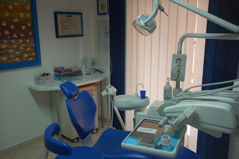 Dental Estetic Di La Franca Antonino