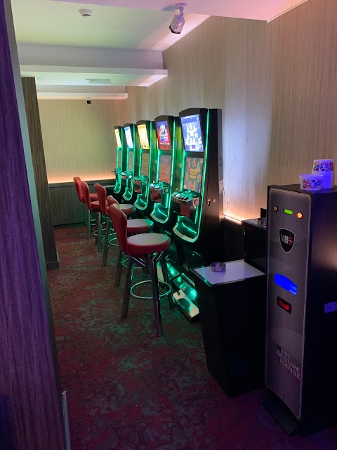 Margherita Gaming Hall, sala slot VLT