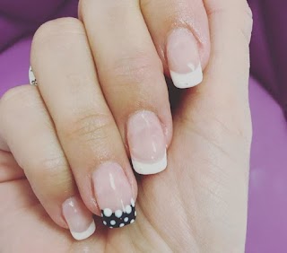 The Nail Lounge