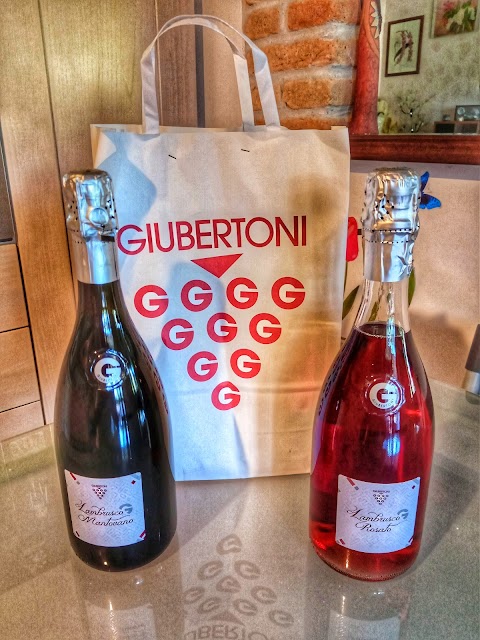 Cantine Giubertoni - wine shop Bagnolo San Vito