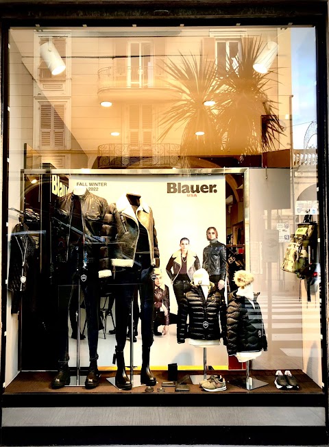 Blauer Store Chiavari