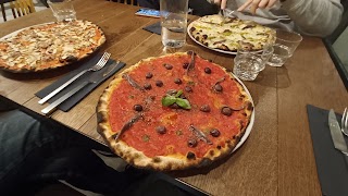 Favilla | Pizzeria con Cucina | Roma | San Giovanni