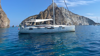 Noleggio barche vela - Charter Napoli