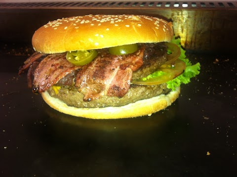 AMARCORD Pinseria & burger grill