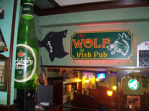 Wolf Irish Pub