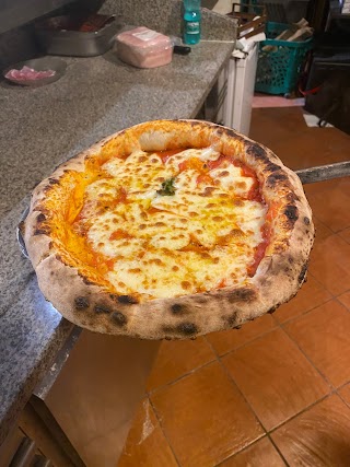 Pizzeria forno a legna Angolo 29