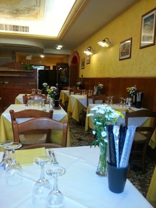 Trattoria con Alloggio Alla Cartiera