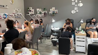 Vigevano25 Nail Art | Centro Estetico | Milano