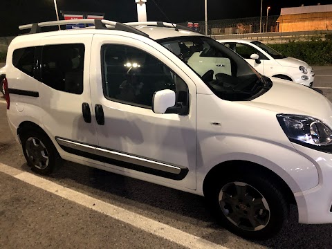 Noleggio Auto Maggiore - Aeroporto di Palermo