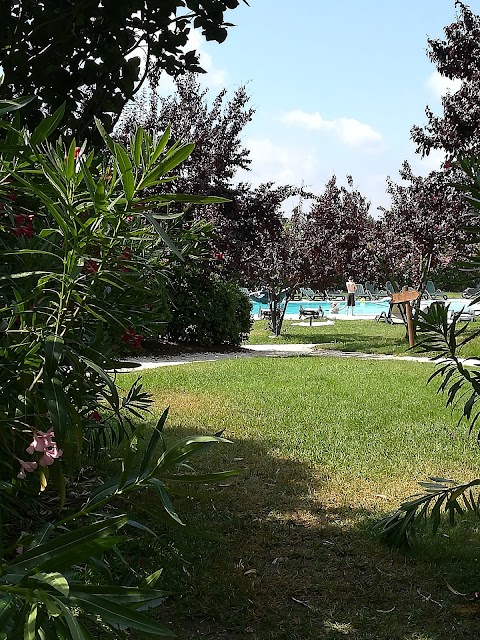 Villaggio Albergo Experia