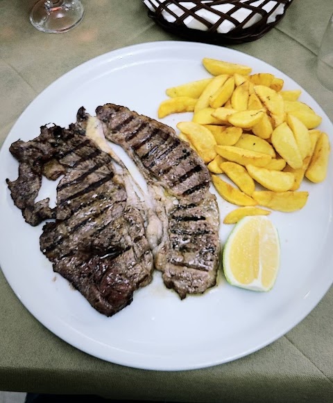 Nepa, Ristorante di Carne