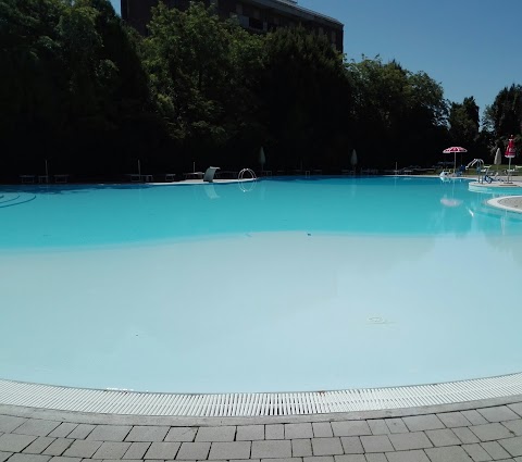 Piscina Il Borsalino