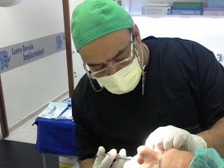 Dr. Luigi Pulpito centro dentale "implantodent"