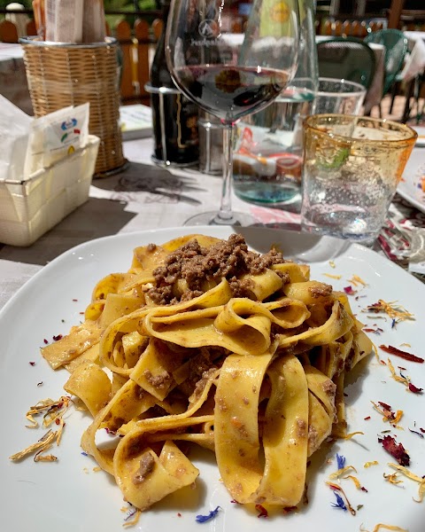 Albergo Ristorante Al Cacciatore Ferrara di Monte Baldo