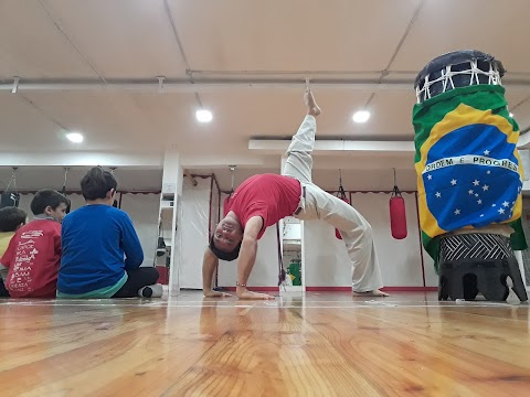 Herança Colonial Capoeira Roma