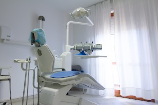 Studio Dentistico Dr. Gentili R. - Infelise F.