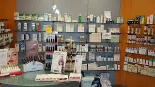 Farmacia Santa Caterina Dott.ssa Ornella del Corno - Dermocosmesi, Articoli per bambini, Sanitaria