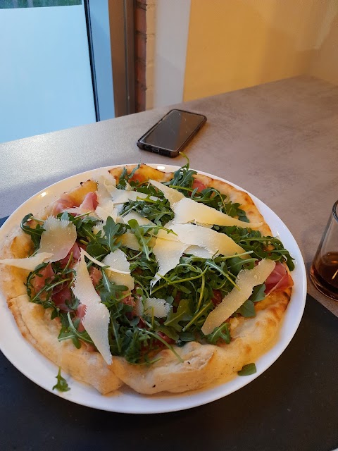 Pizza Amore E Fantasia Di Pirrotta Mario