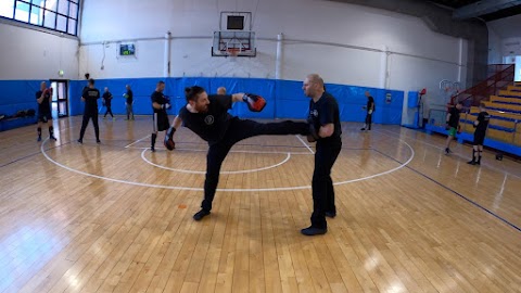 AKM-ITALIA®️ academy krav maga difesa personale e antibullismo Monza