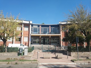 Scuola Primaria "Ezio Franceschini"