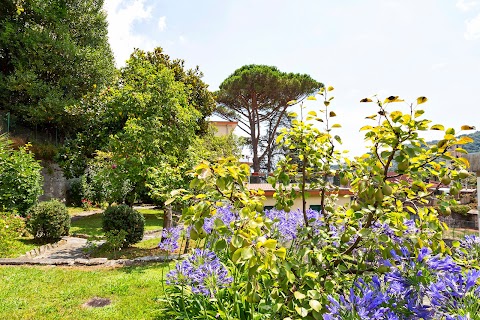 Villetta delle Rose con giardino