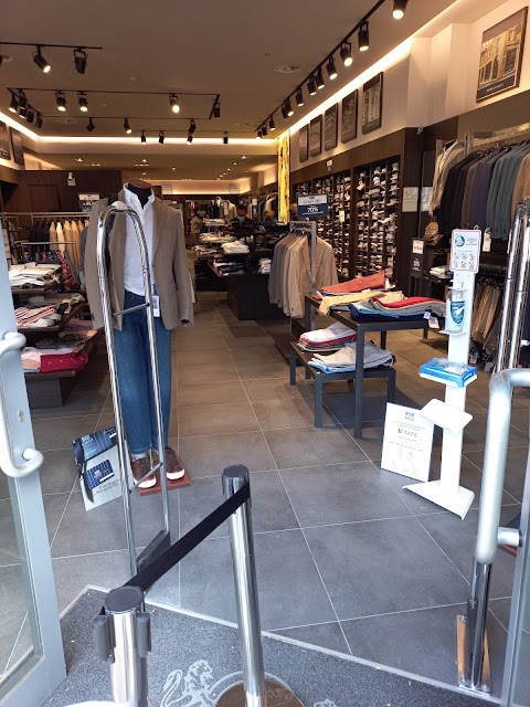 Boggi Milano Factory Store