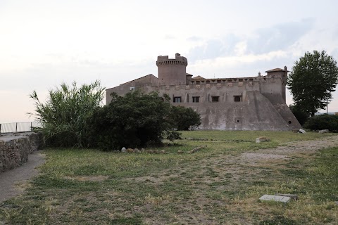 Ostello Castello Di Santa Severa