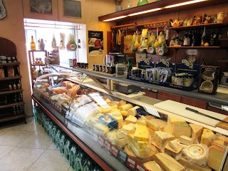 Tradizione e Sapori - Salumeria Enoteca