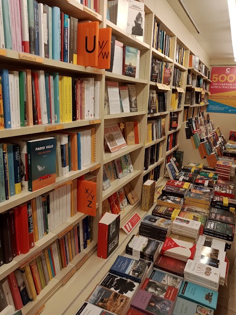 laFeltrinelli Librerie