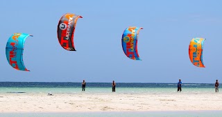 Scuola Kite Ostia - Centro Kitesurf IKO Roma