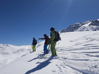 School Ski And Mountain Happy Mountains Risoul