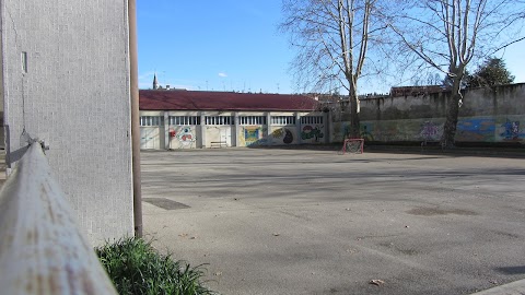 Scuola Primaria a tempo pieno Giosuè Carducci